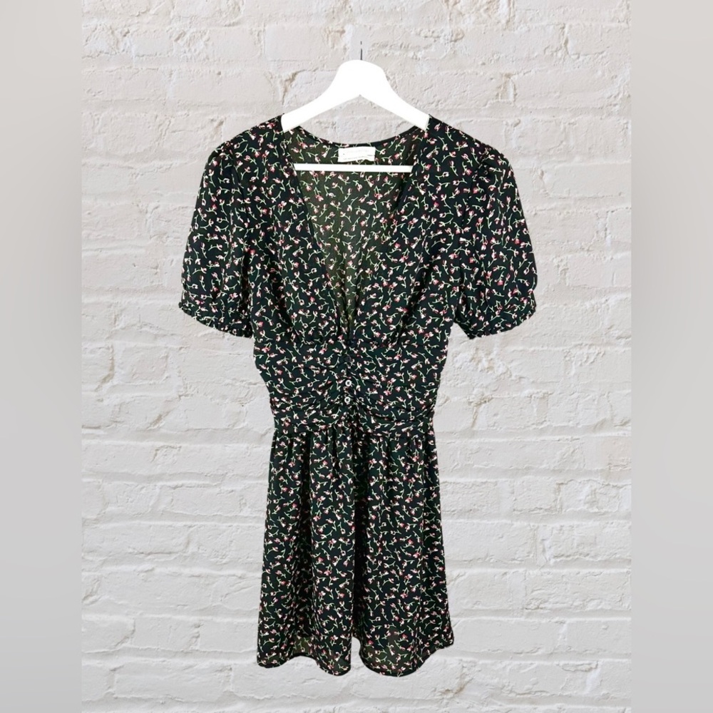 Urban Outfitters Black Floral Dress Boho Twee
Academia Indie Autumnal